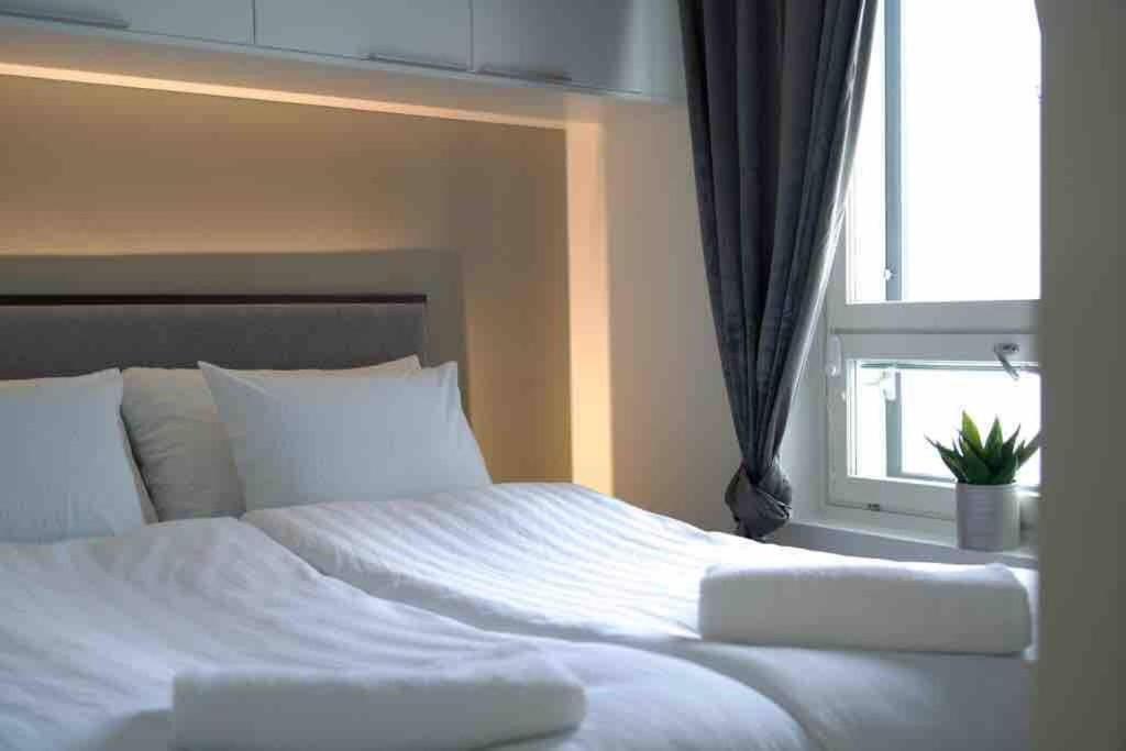 1Br Suite - King Size Bed - Wi-Fi - Gym & Sauna 罗瓦涅米 外观 照片