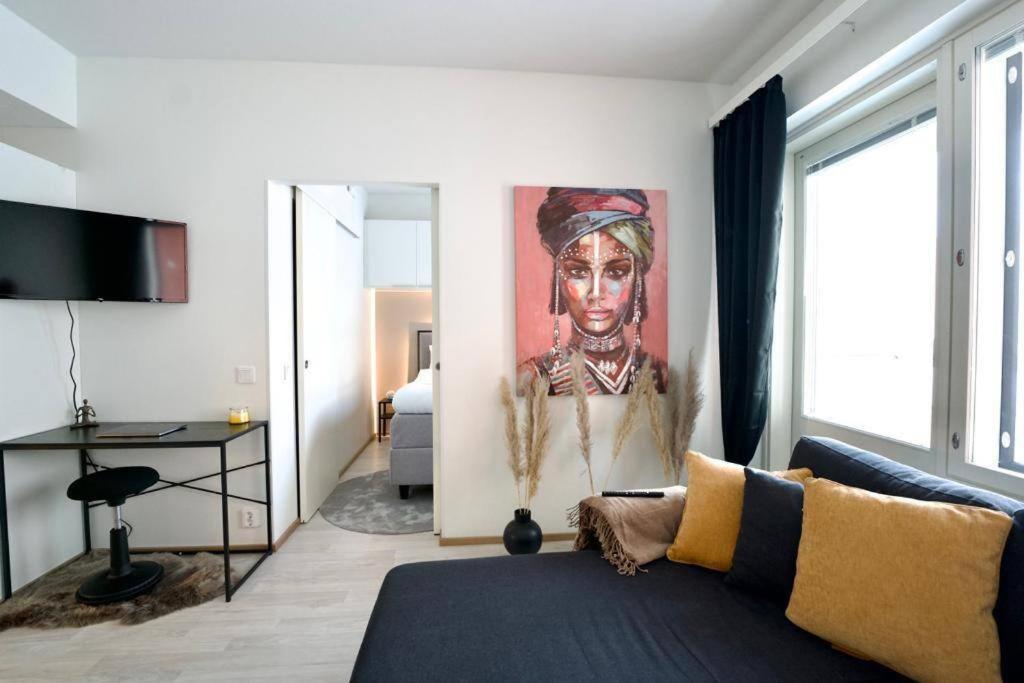 1Br Suite - King Size Bed - Wi-Fi - Gym & Sauna 罗瓦涅米 外观 照片
